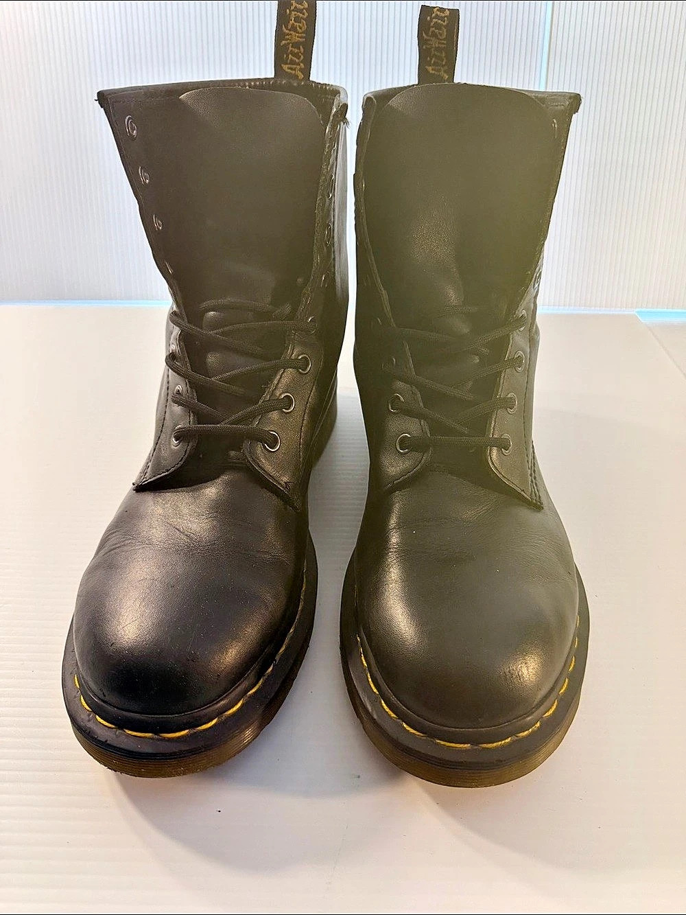 Dr. Martens 1460 Smooth Leather 8-Eye Boots Black US 11 L